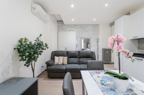 Silver Dream Cornelia Elegant Apt with Car Park — 4-Star Luxury Hotel in Rome, Italy