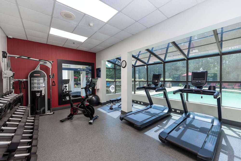 Hampton Inn & Suites Raleigh Cary Lenovo Center - photo 42