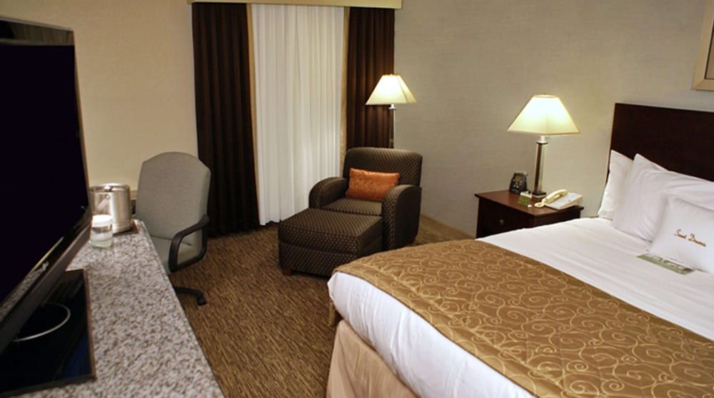 DoubleTree by Hilton Hotel Rocky Mount - photo 50