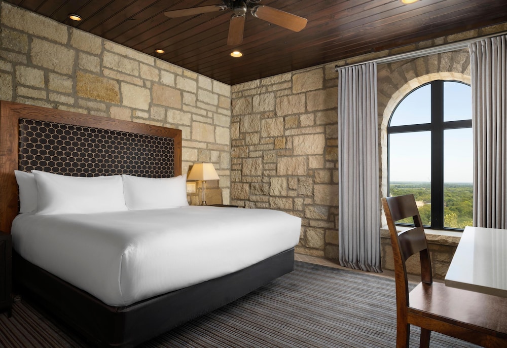 The Oread Lawrence Tapestry Collection by Hilton - photo 59
