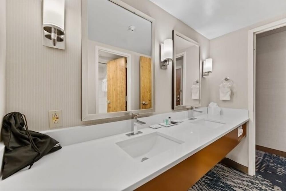 Delta Hotels by Marriott Mount Pleasant - photo 54
