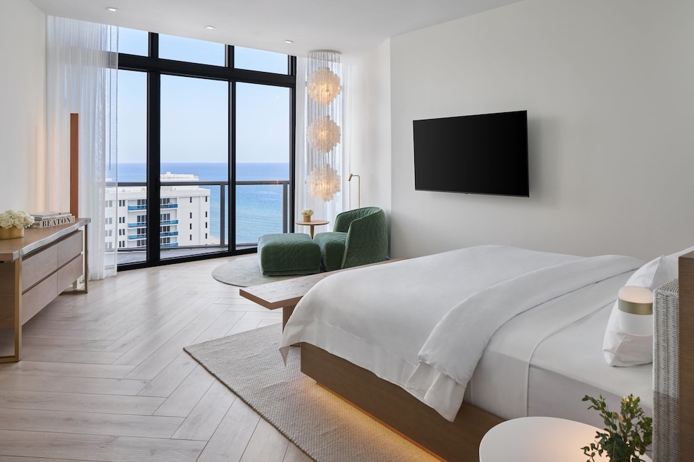 W South Beach - photo 20