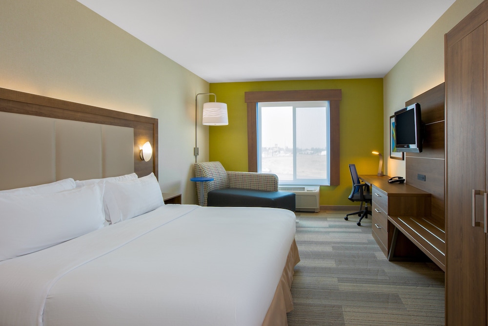 Holiday Inn Express & Suites Ontario - photo 17