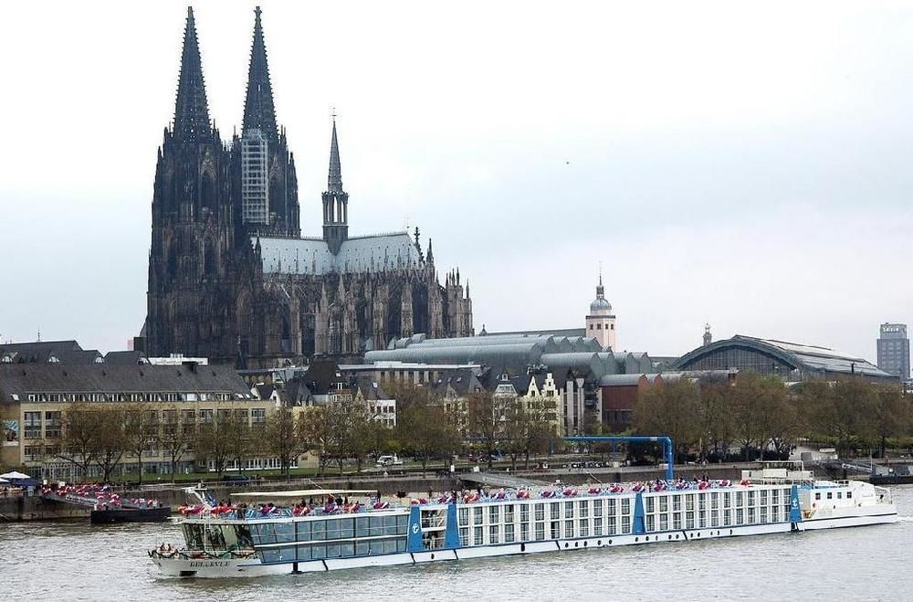 Faircruise Deluxe Hotelship Cologne — Koeln