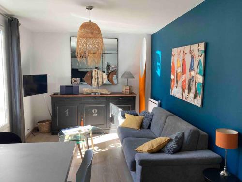 Eole Idealement Situe Sur Le Port de St Martin de Re - last minute hotel in Saint-Martin-De-Re