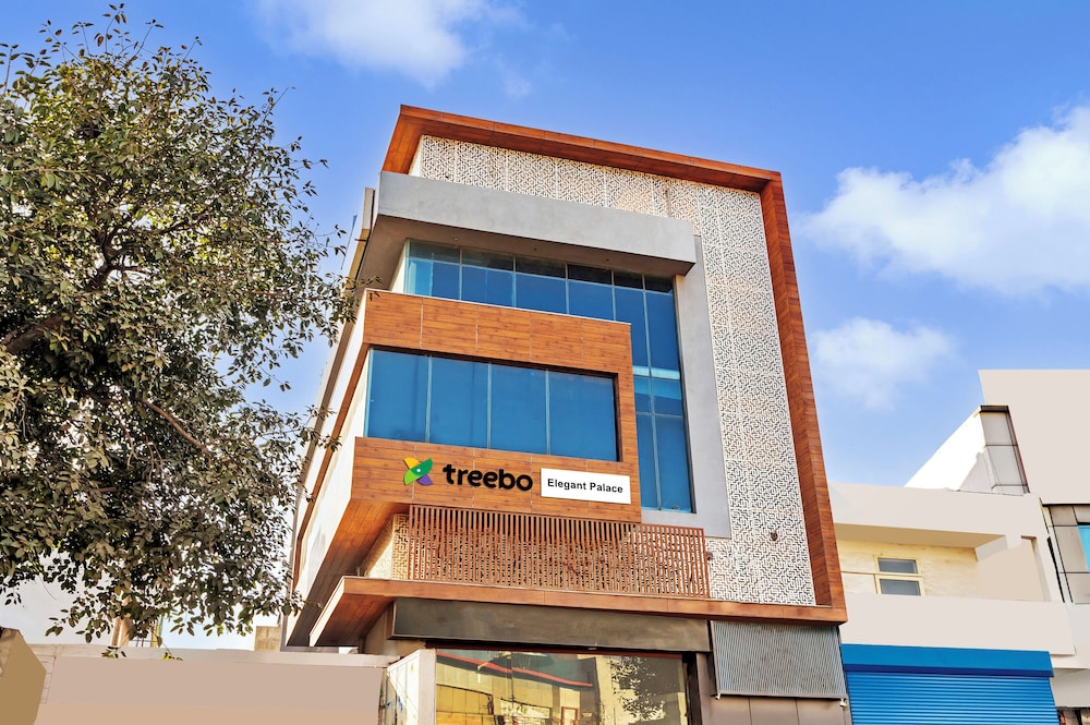 Treebo Elegant Palace - last minute hotel in New Delhi