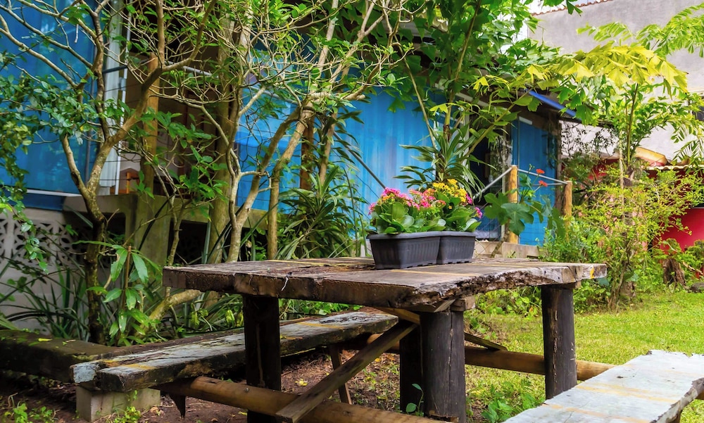 Pousada Container Eco Manguinhos — Serra