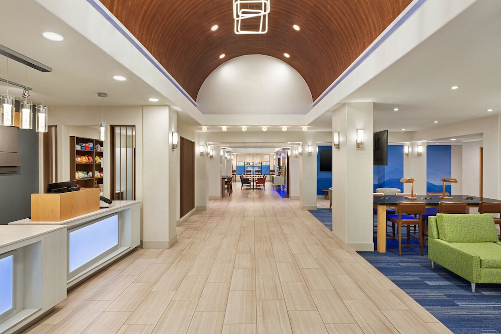 Holiday Inn Express Hotel & Suites Mission McAllen Area by IHG - photo 53