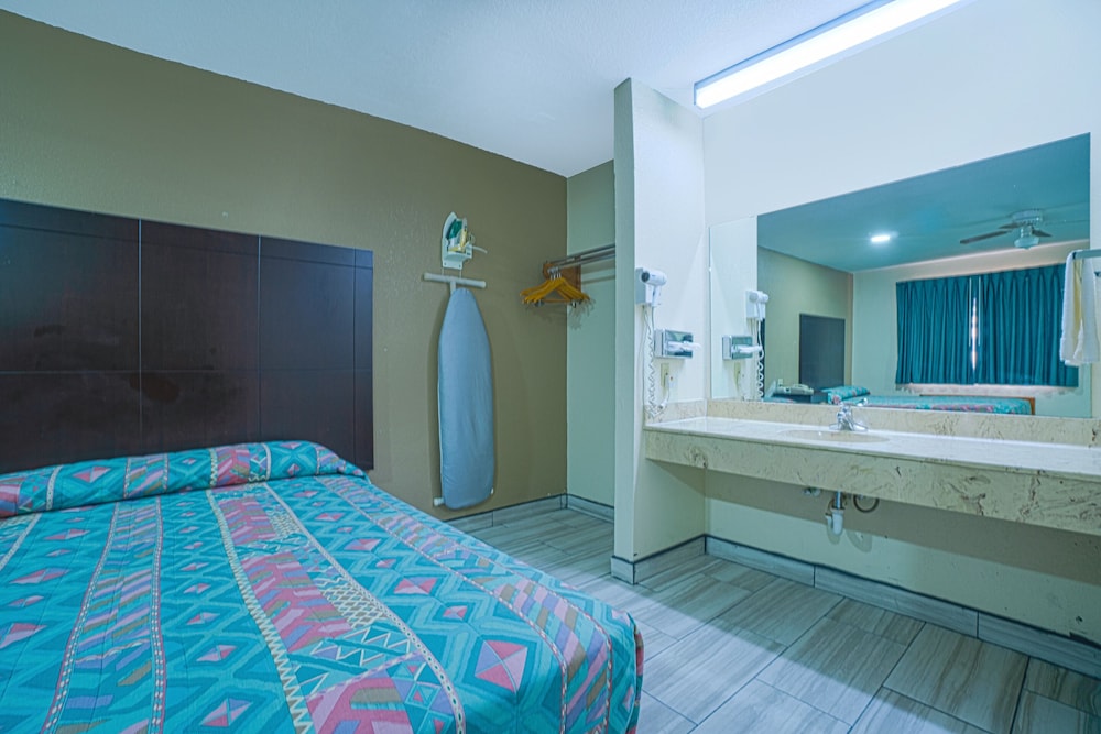 Texas Inn San Benito near Harlingen - photo 26