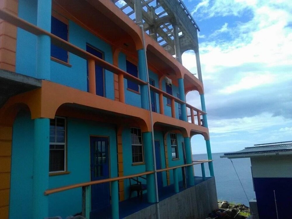 Stonedge Safari Hotel in Salisbury, Dominica