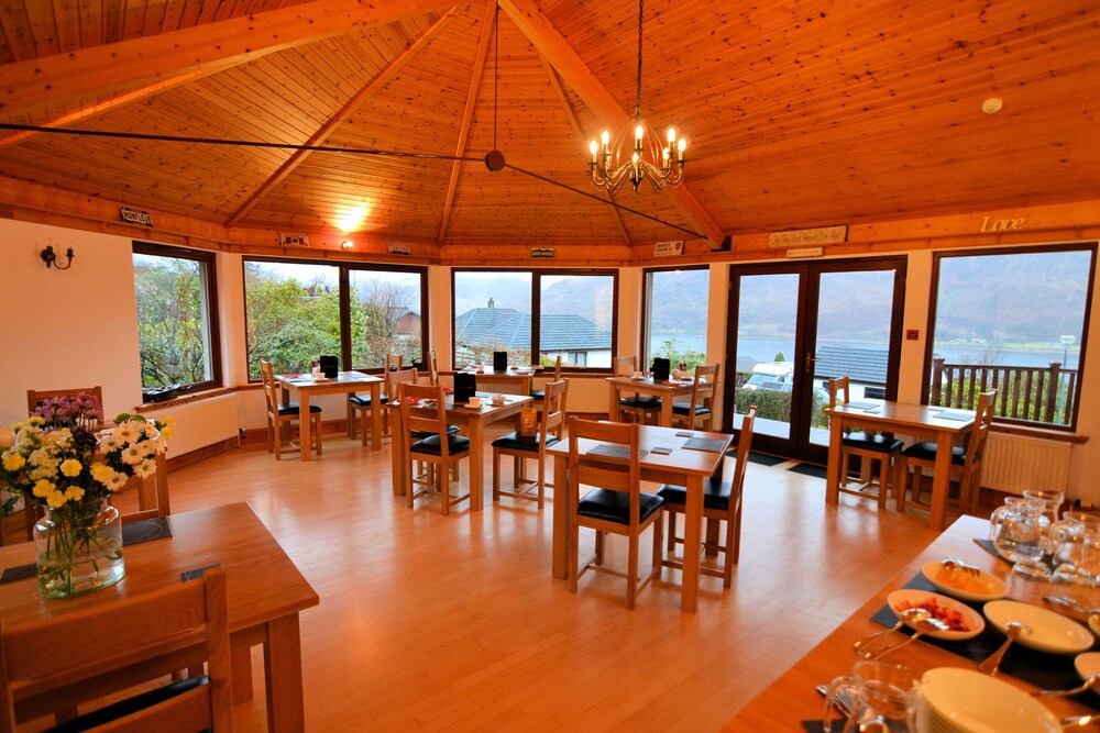 Lochview House — 4-Star Luxury Hotel in Fort William, United Kingdom
