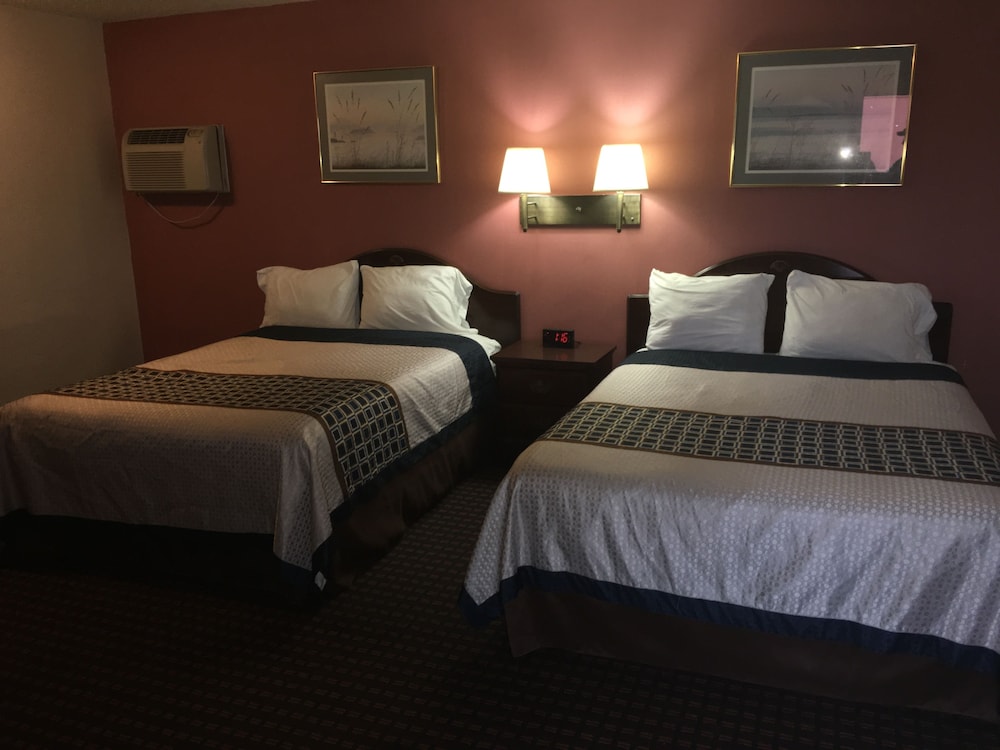 Budget Inn La Fonda Motel - photo 13