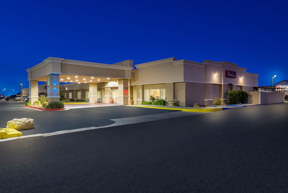 Red Roof Inn Pecos - photo 35