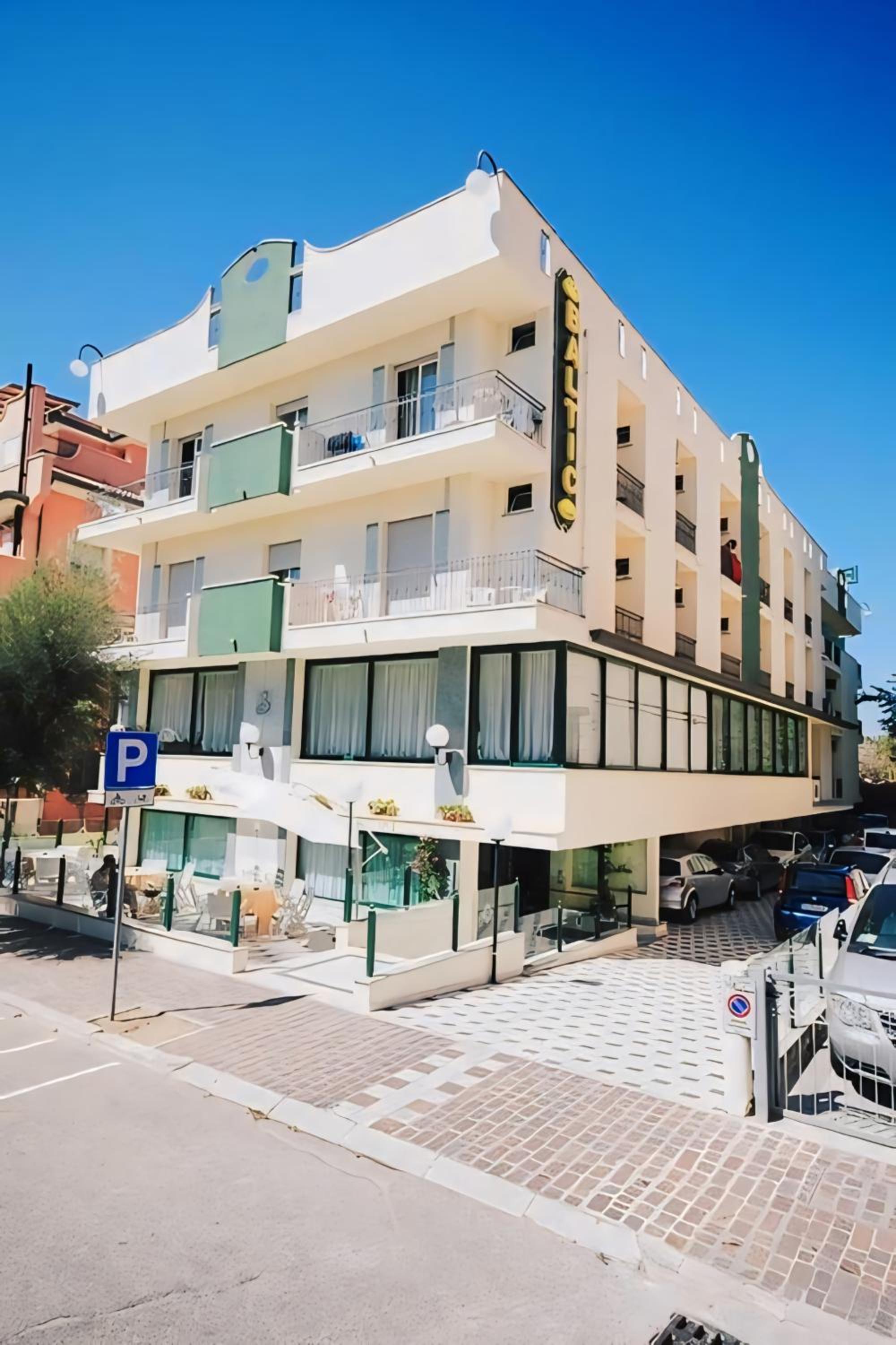 Hotel Baltic — hotel in Misano Adriatico