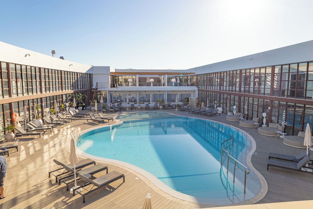 Hotel Seth Port Ciutadella in Ciutadella, Spain