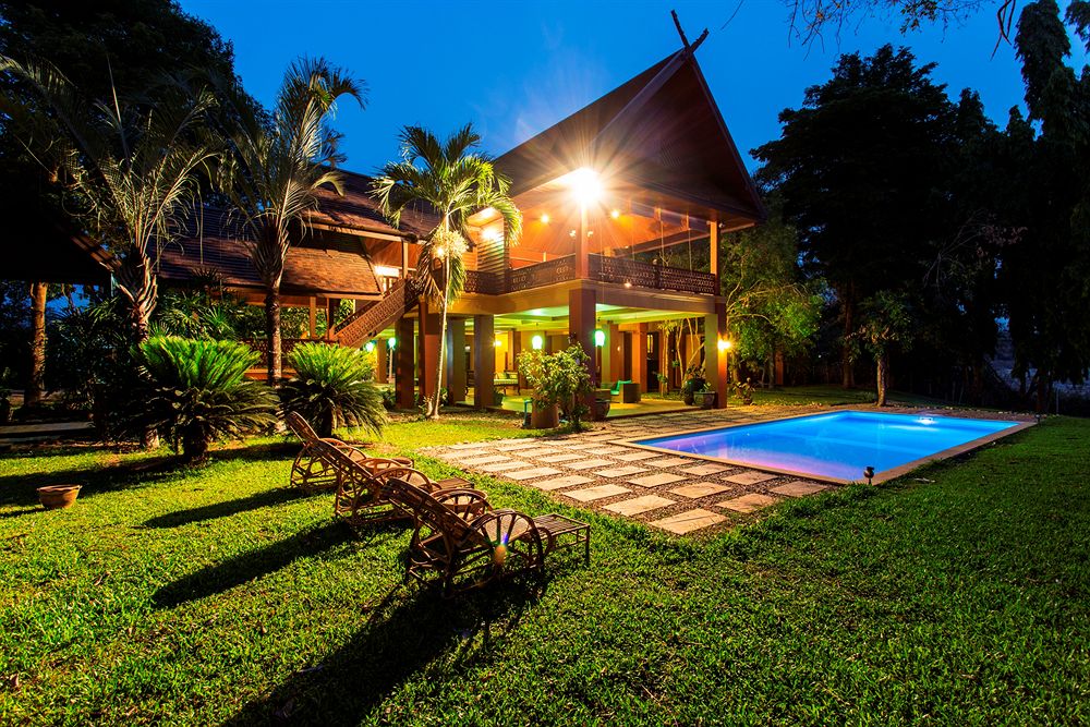 Away Paradise Chiang Mai Villa — 4-Star Luxury Hotel in San Sai, Thailand