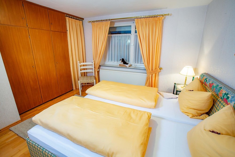 Ferienwohnungen Im Kelterhaus — 4-Star Luxury Hotel in Bad Herrenalb, Germany