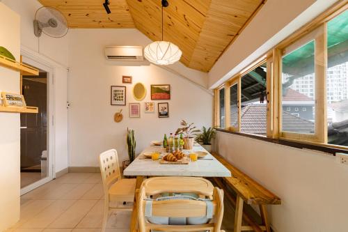 Villa de Pastry Vesta Collections — 4-Star Luxury Hotel in Ho Chi Minh City, Vietnam