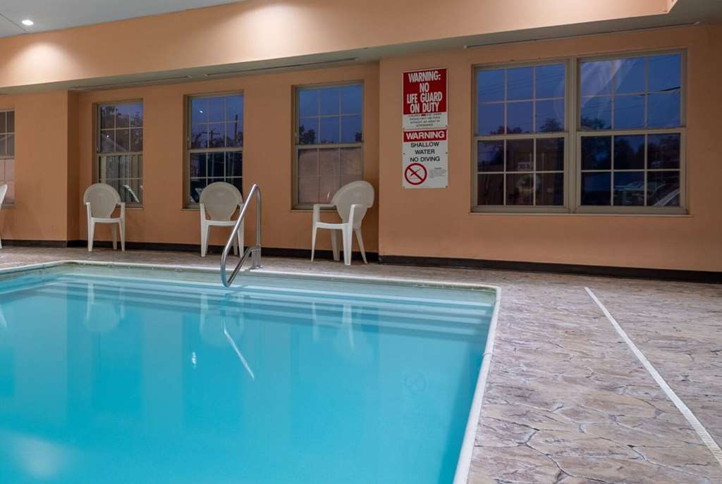 Ramada by Wyndham Sellersburg Louisville North - photo 48