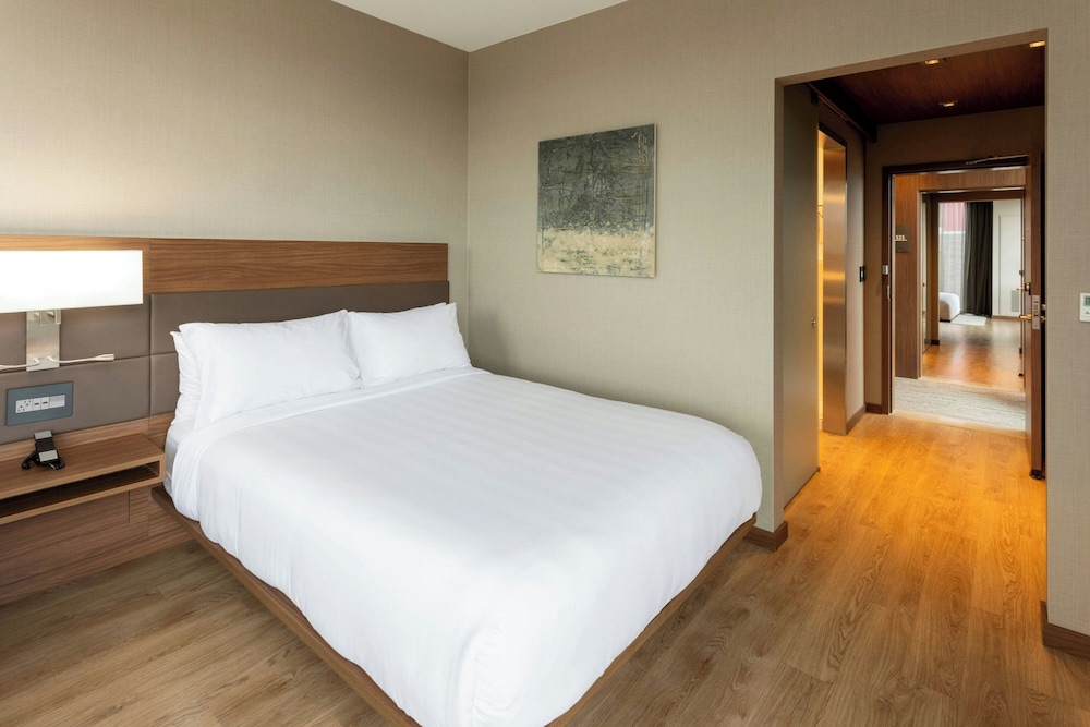 AC Hotel by Marriott Minneapolis West End - photo 19