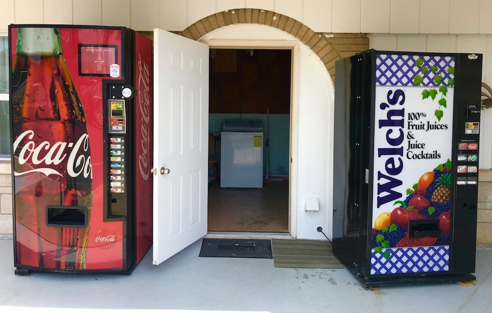 Horse Cave Motel - photo 8