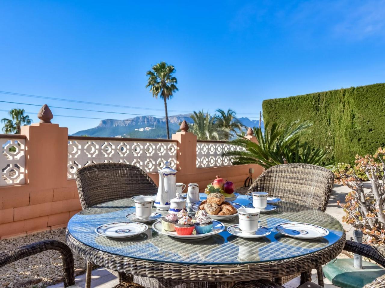 Holiday Home Paris Roubaix by Interhome — 4-Star Luxury Hotel in Calp, Spain