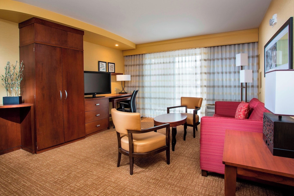 Courtyard by Marriott Peoria - photo 8