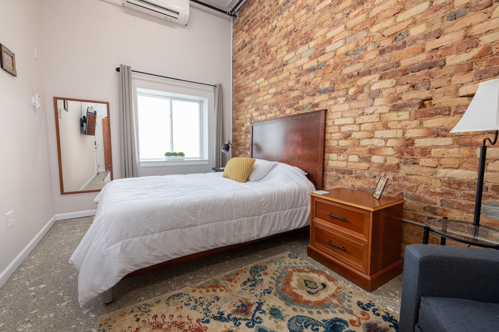 Hartwell Suites - photo 10