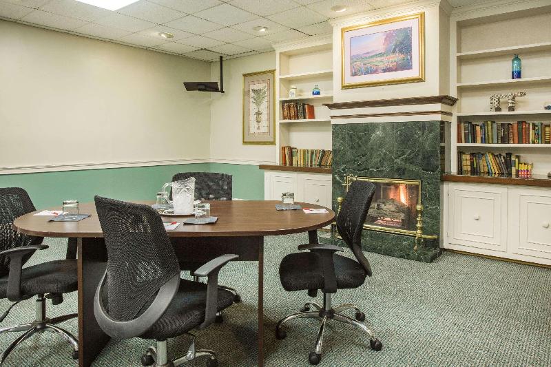 Ramada by Wyndham & Suites Warner Robins - photo 51