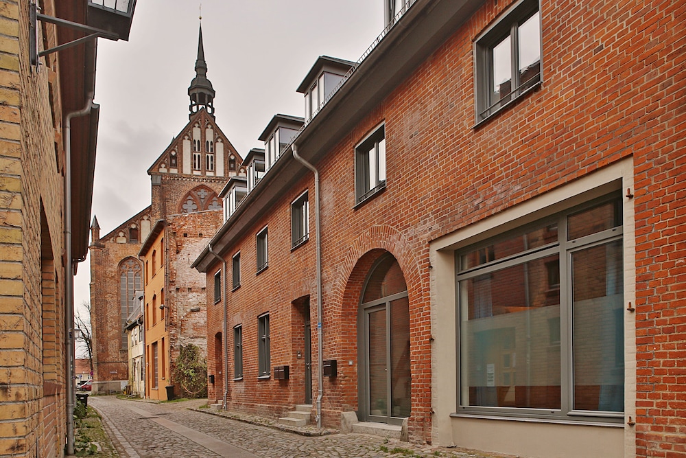 Backsteinspeicher Stralsund — 4-Star Luxury Hotel in Stralsund, Germany