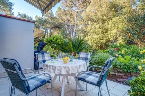 Apartment in Mali Losinj 15009 — 4-Star Luxury Hotel in Mali Losinj, Croatia