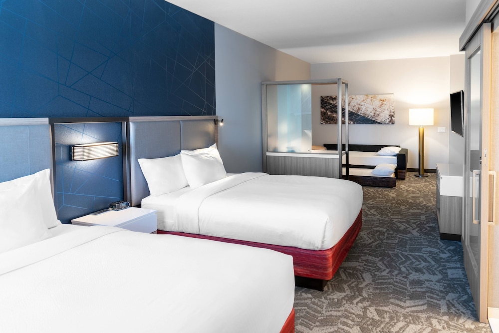SpringHill Suites by Marriott Overland Park Leawood - photo 12