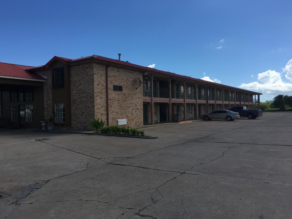 Chaparral Motel - photo 42
