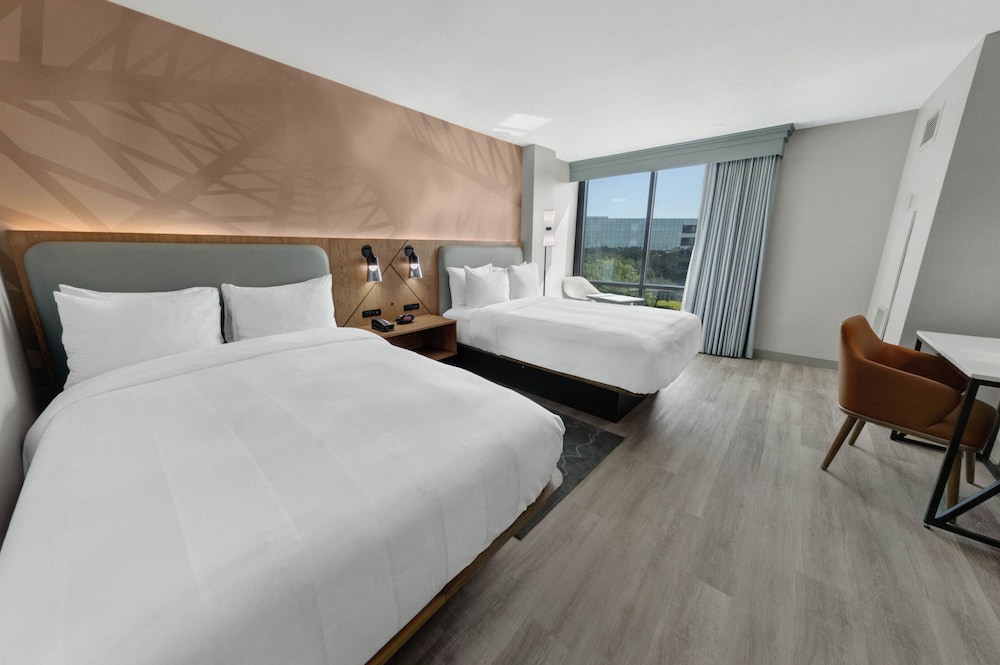 Houston Marriott North - photo 23