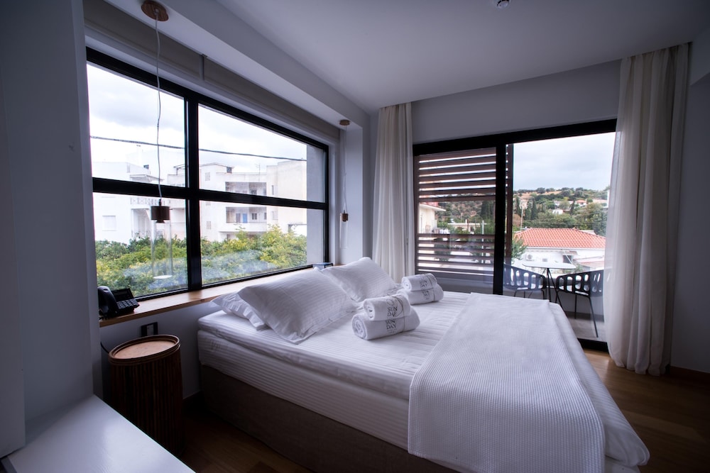 Sunday Boutique Hotel — Karystos — photo 4