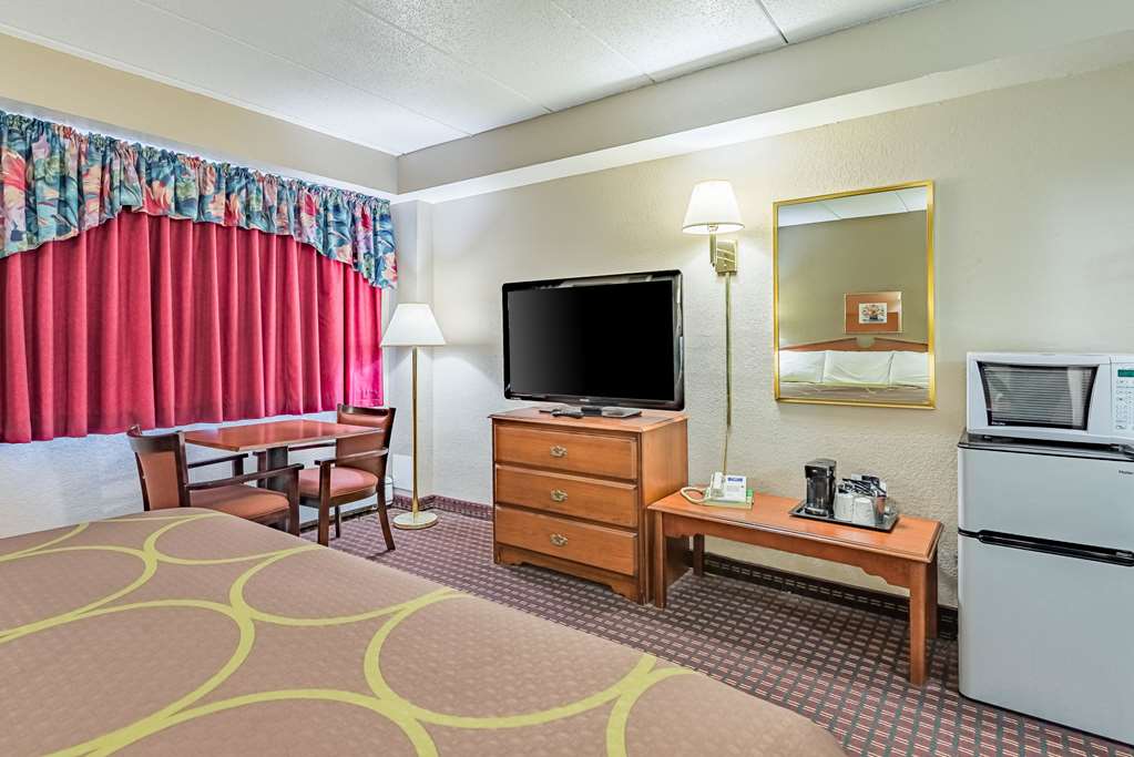 Rodeway Inn Saint Joseph - photo 13