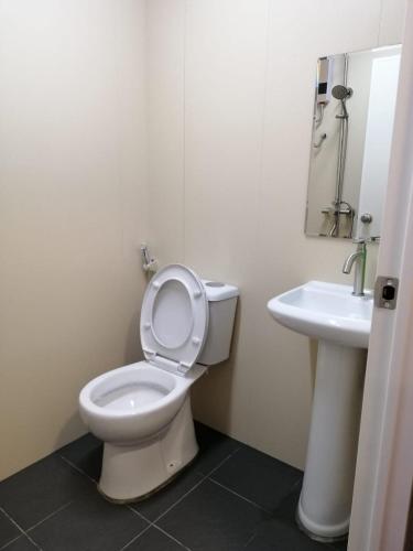 Qing yun resthouse Bandar Brunei Darussalam in Bandar Seri Begawan, Brunei