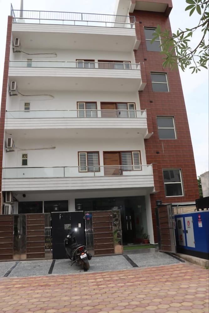 Kanhaiya Residency and Hotel in Greater Noida, India