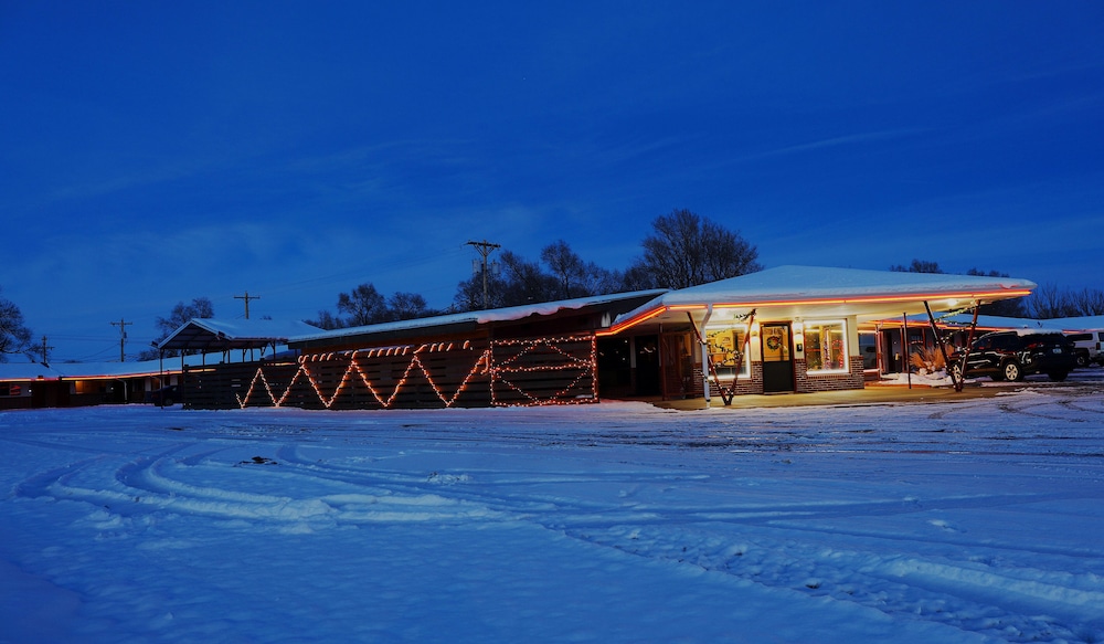 Raine Motel - photo 83