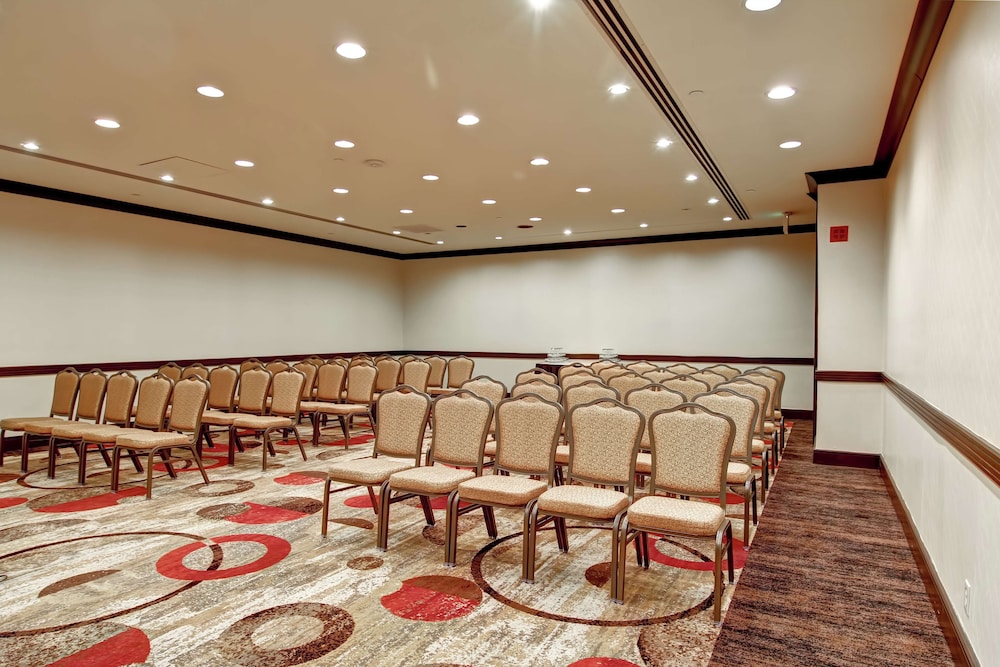 DoubleTree by Hilton Hotel Pleasanton at the Club - photo 53