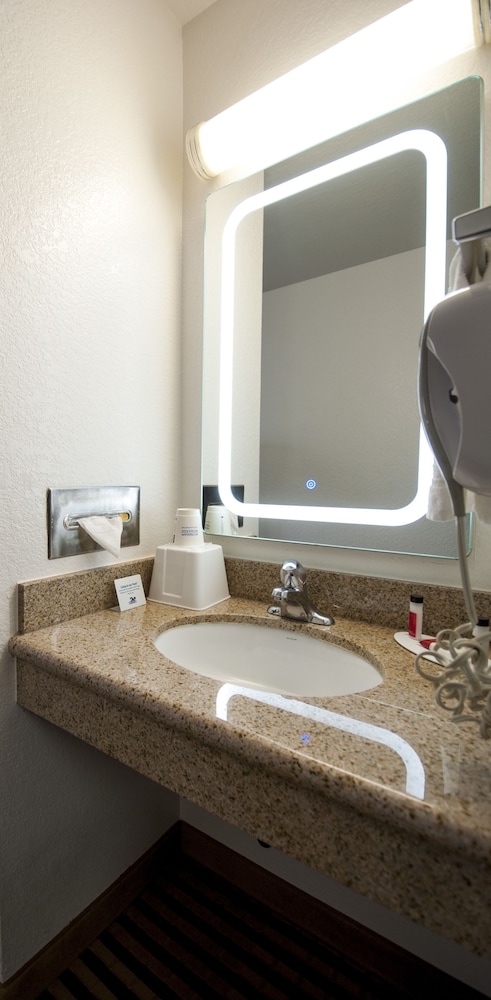 Quality Inn Wenatchee Leavenworth - photo 33