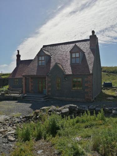 The Neuk — hotel near Barra Airport