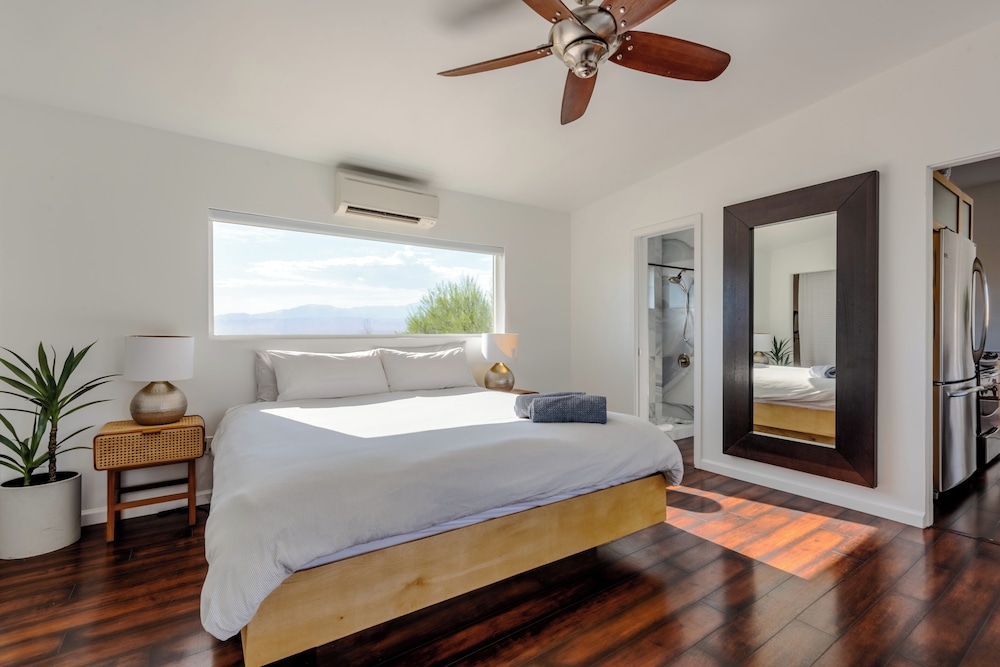 Desert Hot Springs Inn - photo 44