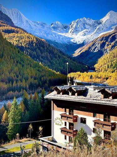 Hotel Gembro — hotel in Chiesa In Valmalenco
