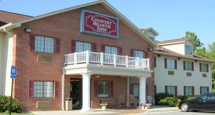 Garden Inn Fitzgerald - photo 4