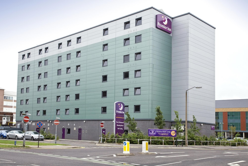 Premier Inn London Elstree Borehamwood in Borehamwood, United Kingdom