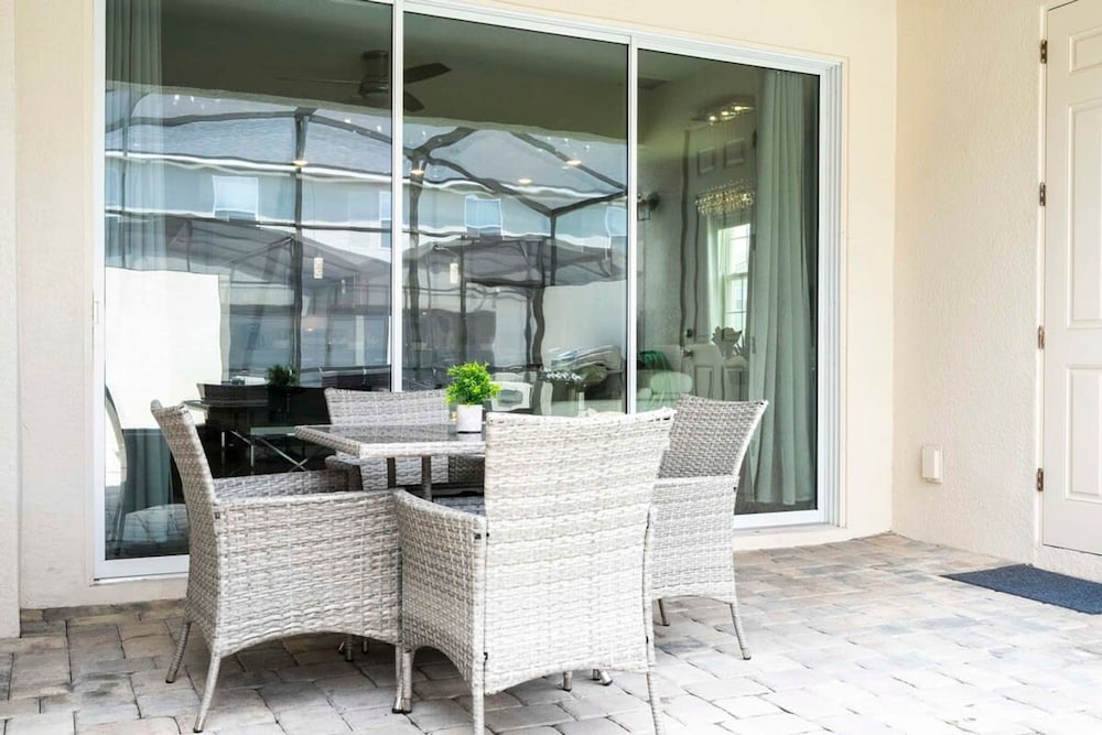 Splendid 5Bd w Pool at Solara Resort 2154 - photo 19