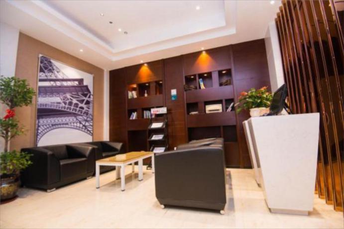 City Comfort Inn Zhenjiang Dashikou Suning Plaza - last minute hotel in Zhenjiang