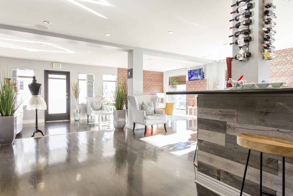 L.A. Sky Boutique Hotel - photo 44