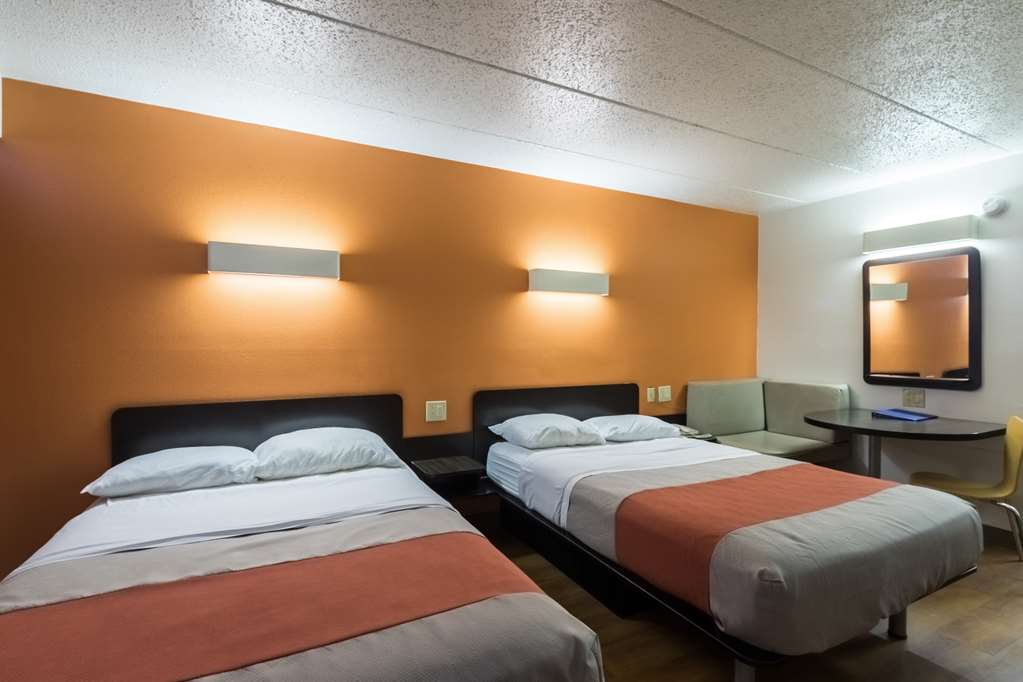 Motel 6 Crawfordsville IN - photo 20